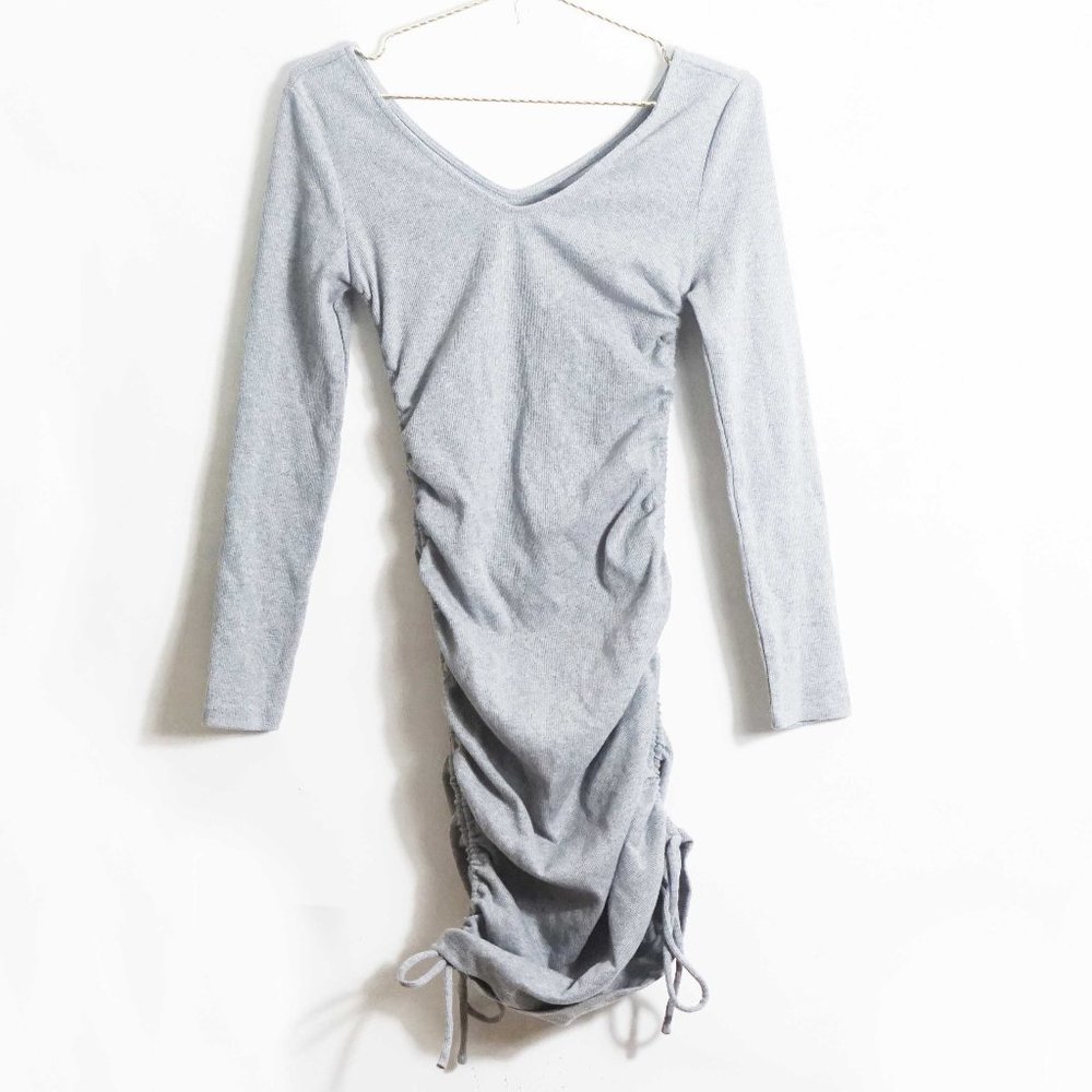Hey Babe Long Sleeve V-Neck Ruched Bodycon Dress in Grey M
